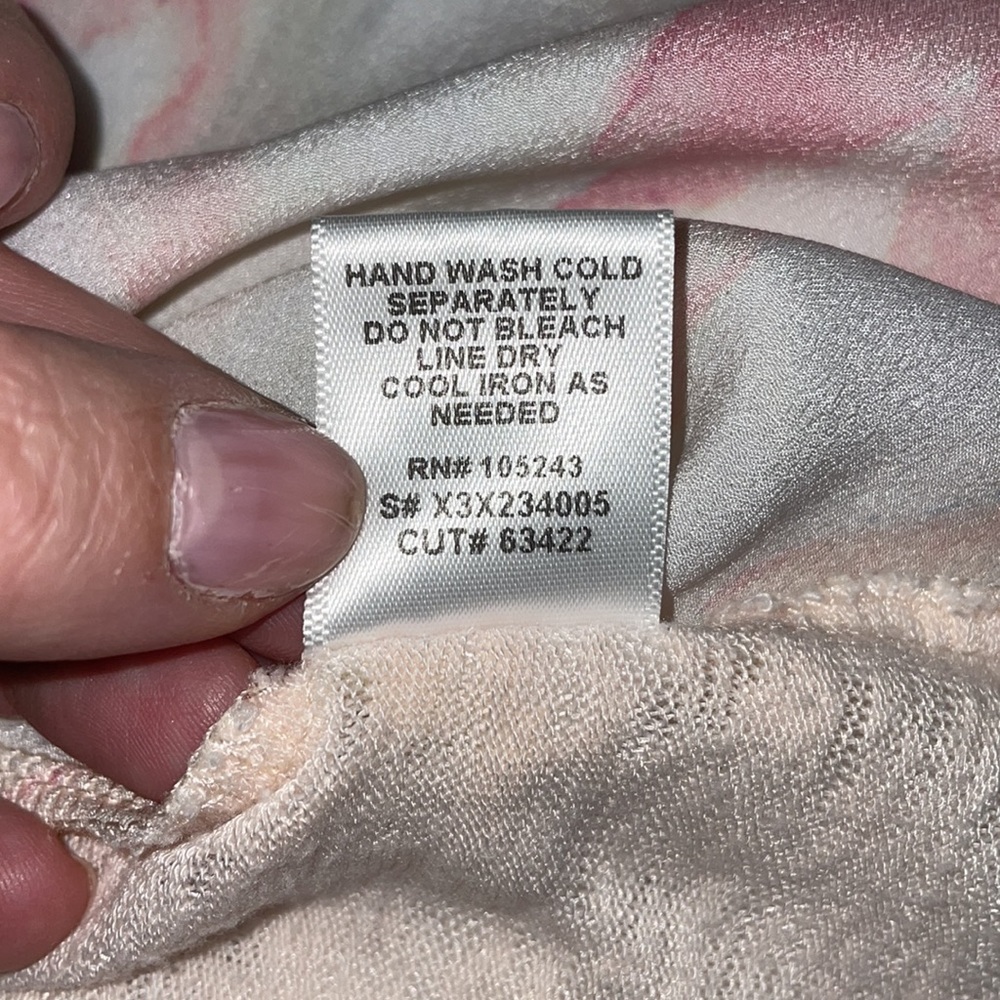Gauze cotton peach soft and silk green and white silk print v neck flattering - Picture 4 of 6